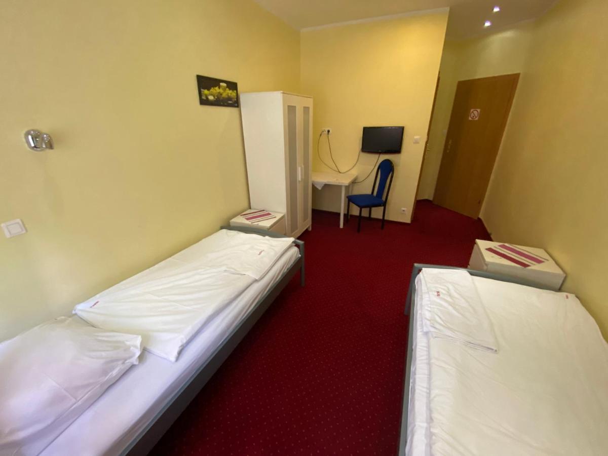 Międzyrzecz Hotel Tequila מראה חיצוני תמונה
